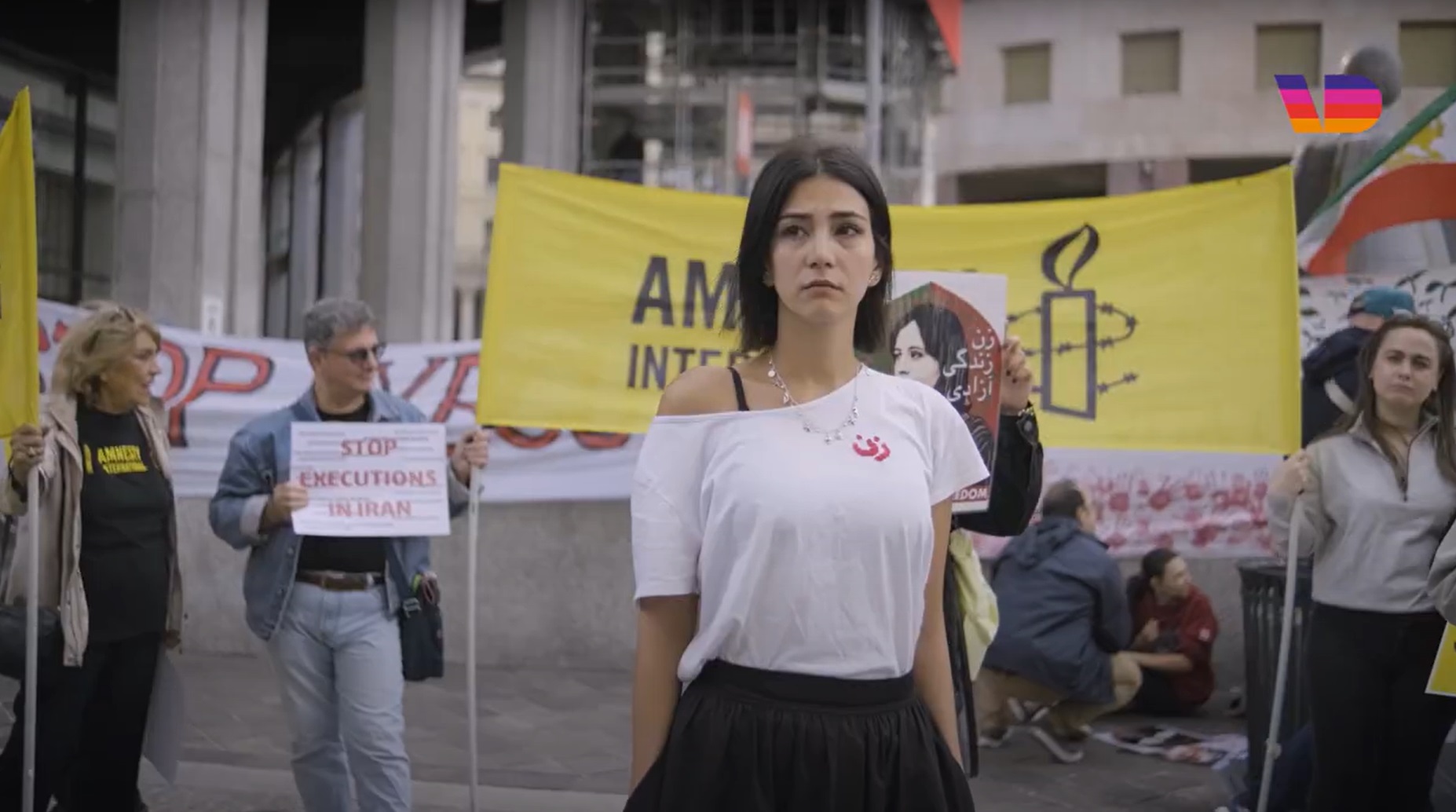 Persecuted for being a woman: the story of Iranian actress Sadaf Baghbani